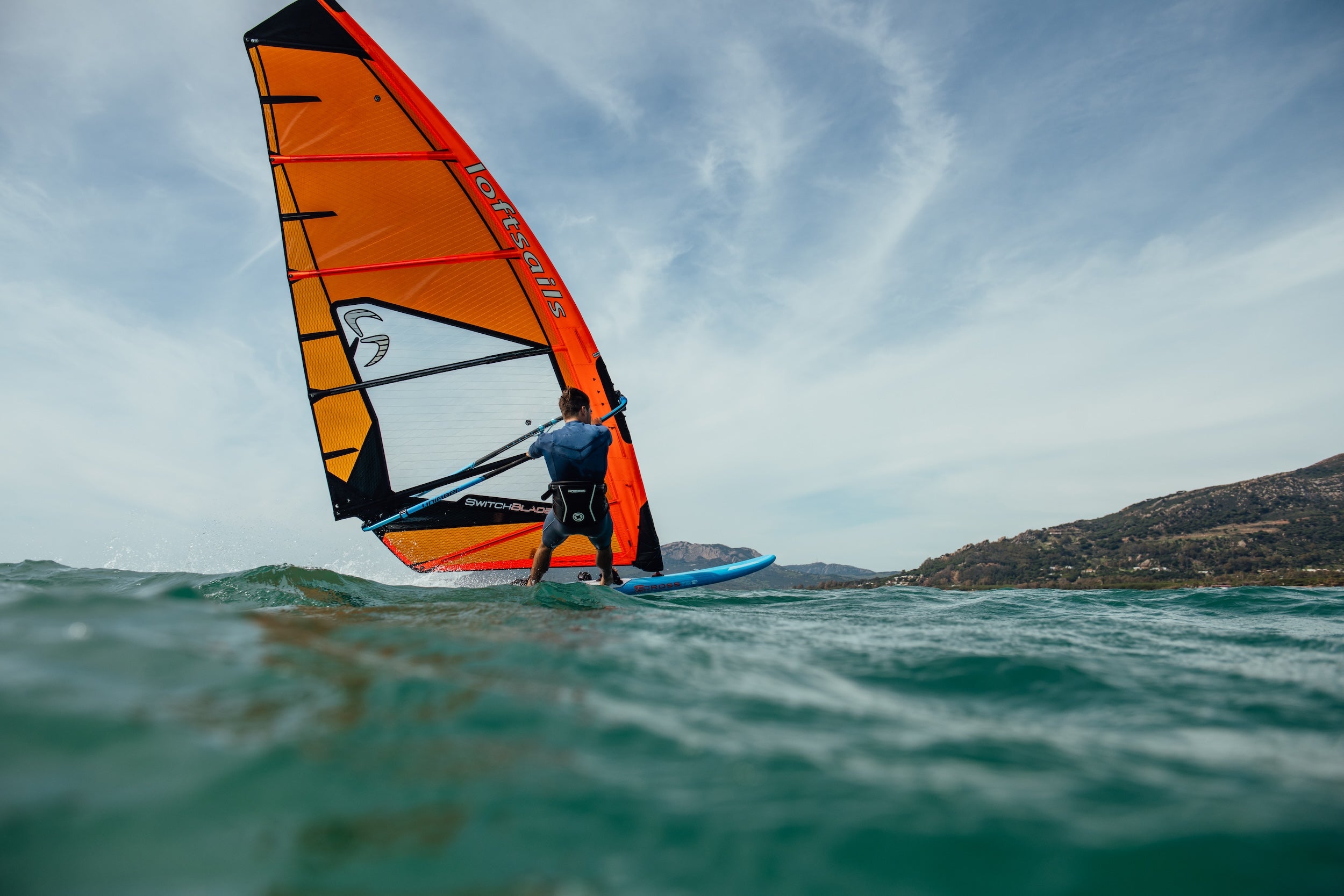 Switchblade 5.3 Orange HD 2025