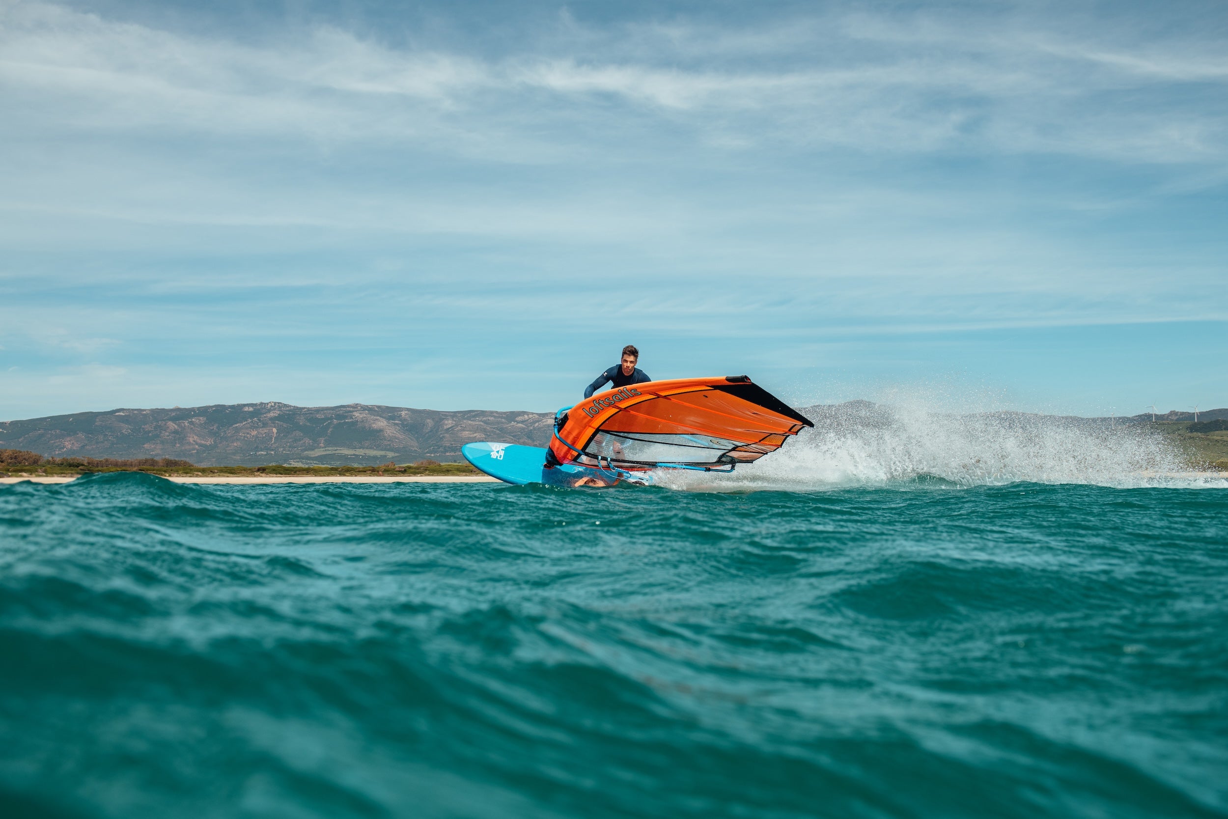 Switchblade 5.3 Orange HD 2025