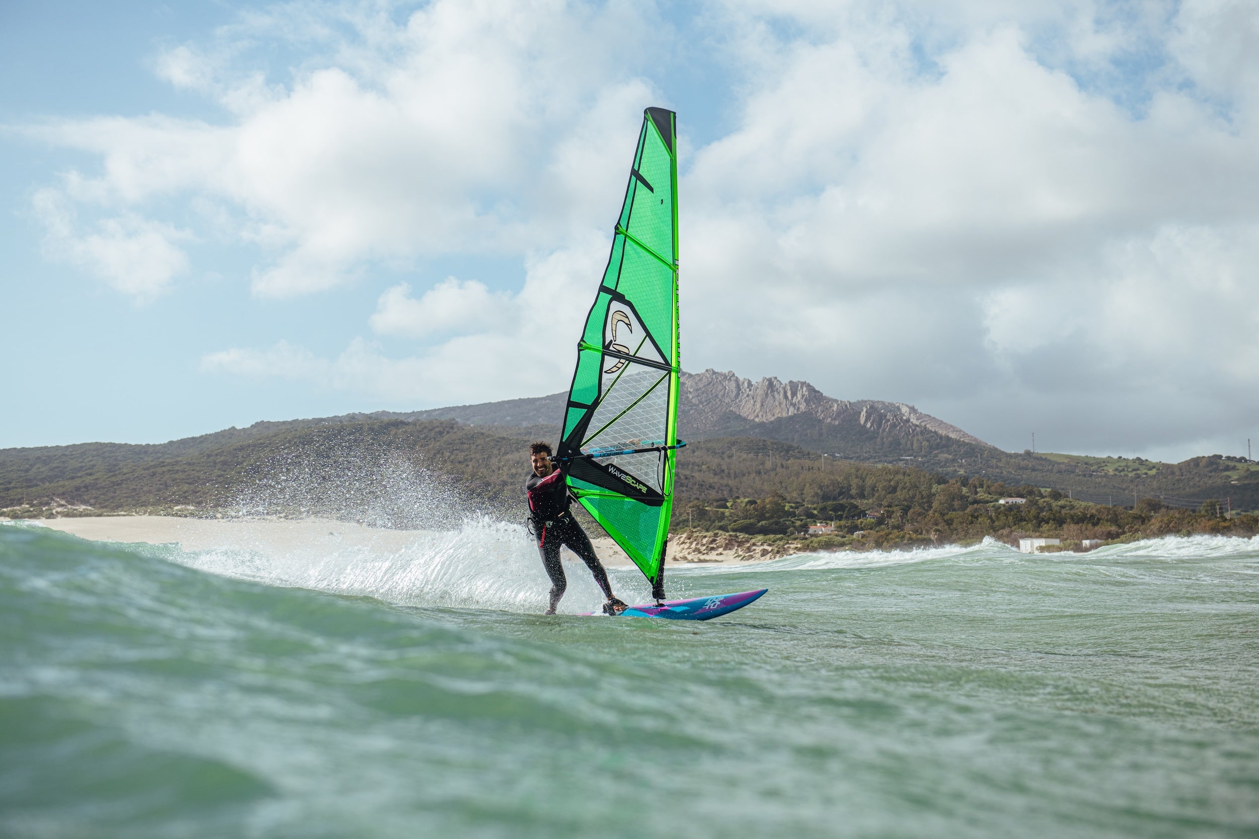 Wavescape 4.7 Green 2025
